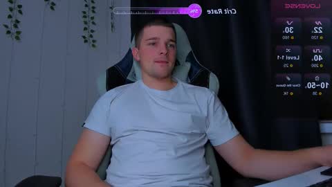 Snapshot of your_claddagh chatting on 11.03.25 your_claddagh online show from 11.03.25