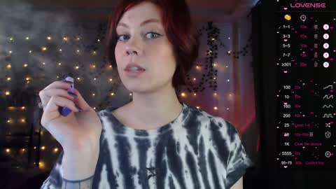 Snapshot of your_corvus chatting on 01.09.25 your_corvus online show from 01.09.25