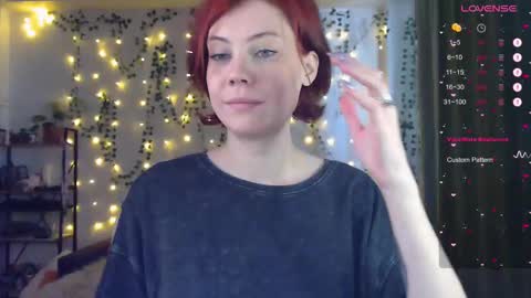 Snapshot of your_corvus chatting on 02.18.25 your_corvus online show from 02.18.25