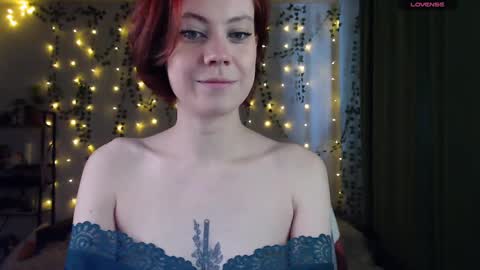 Snapshot of your_corvus chatting on 02.21.25 your_corvus online show from 02.21.25