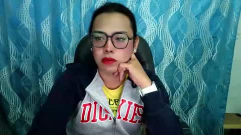 your_dreamgirlxxx69 online show from 09.11.25