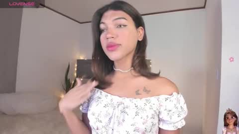 Snapshot of your_favorite_doll_ chatting on 02.18.26 Eliza online show from 02.18.26