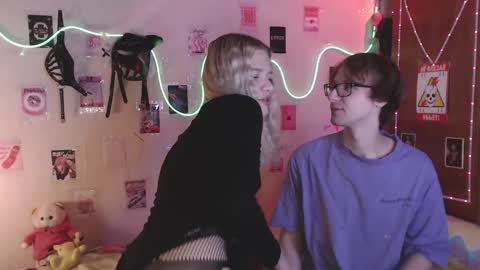 Your Horny Friends online show from 10.06.25