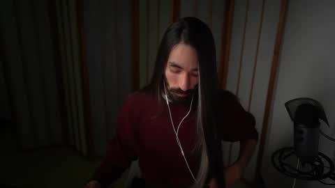 Snapshot of your_ice_cream chatting on 10.01.25 Siebel. online show from 10.01.25