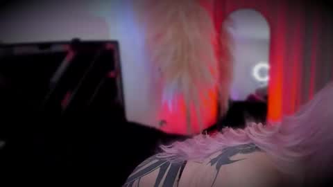 Cami independent model online show from 02.01.26