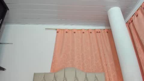 Snapshot of your_melany chatting on 10.01.25 your_melany online show from 10.01.25