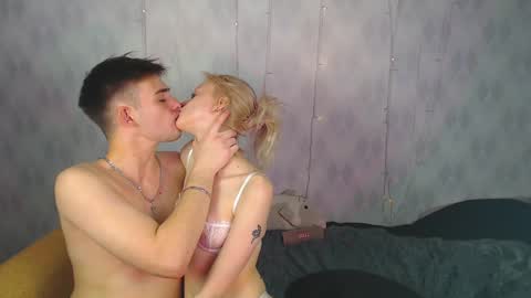 your_molly_mark online show from 12.23.24