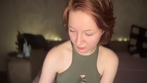 Mia online show from 04.22.26