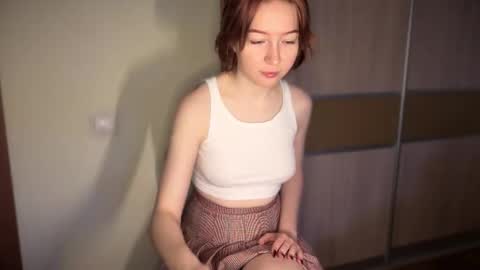 Mia online show from 04.23.26