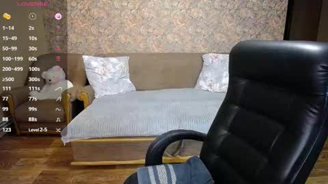 Lily online show from 11.16.25