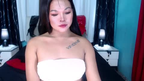 Snapshot of your_sex_addiction_69 chatting on 01.10.25 Casie online show from 01.10.25