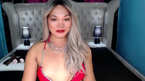 Snapshot of your_sex_addiction_69 chatting on 03.02.25 Casie online show from 03.02.25
