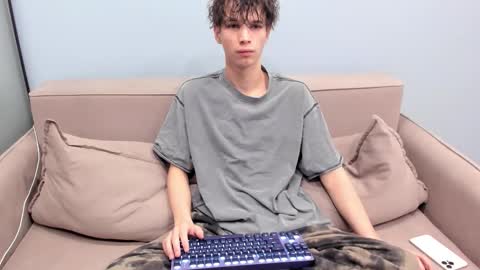 your_shy_guy online show from 02.22.26