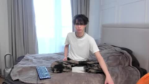 your_shy_guy online show from 03.02.26