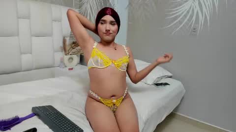 Snapshot of your_sissytrans chatting on 06.20.26 NATASHA online show from 06.20.26