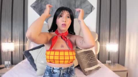 Danna  online show from 10.04.25