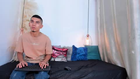 Angel online show from 05.08.26