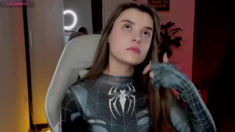 Snapshot of youranikka chatting on 09.24.25 Anikka online show from 09.24.25