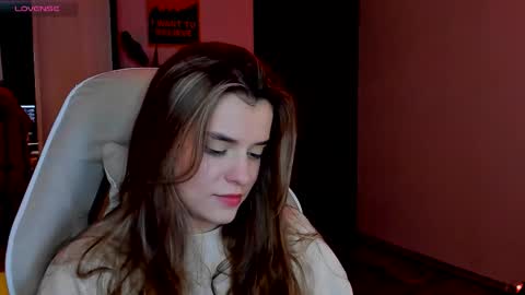 Snapshot of youranikka chatting on 10.15.25 Anikka online show from 10.15.25