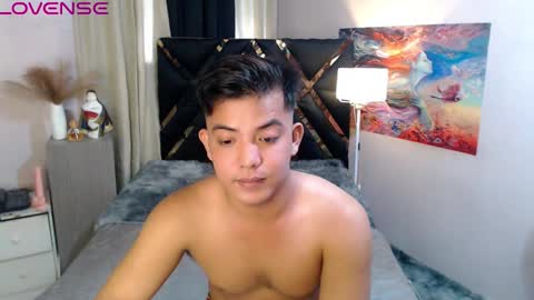 Snapshot of yourasian_bradley chatting on 09.20.25 yourasian_bradley online show from 09.20.25