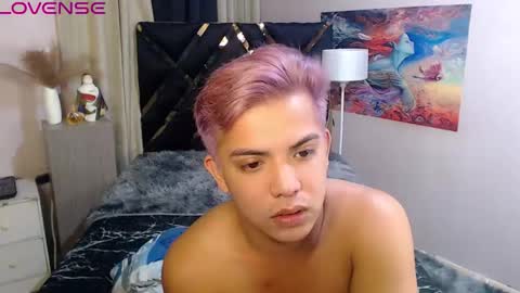 Snapshot of yourasian_bradley chatting on 10.25.25 yourasian_bradley online show from 10.25.25