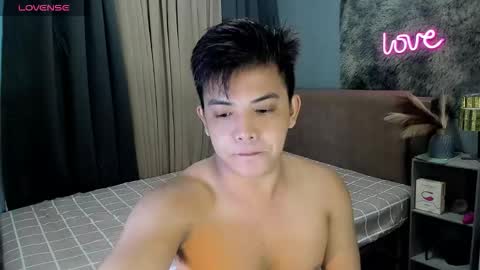 Snapshot of yourasian_bradley chatting on 02.08.26 yourasian_bradley online show from 02.08.26