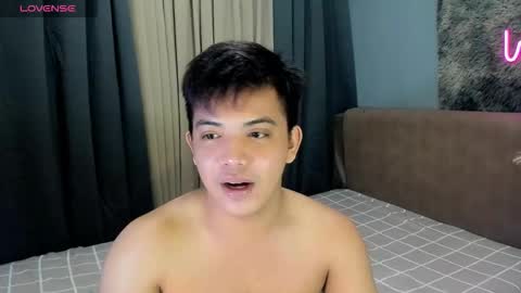 Snapshot of yourasian_bradley chatting on 02.14.26 yourasian_bradley online show from 02.14.26