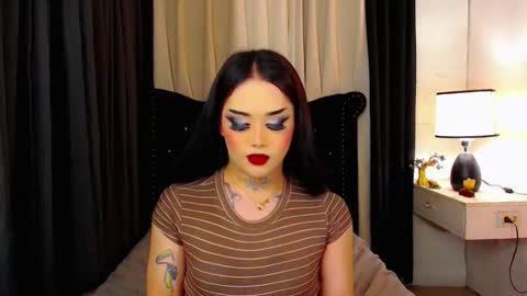 kim online show from 12.15.25