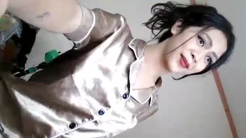 Snapshot of yourbabyriana chatting on 12.28.24 Angel online show from 12.28.24