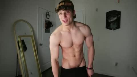 Snapshot of yourbigitalianstallion chatting on 05.14.26 Ben online show from 05.14.26