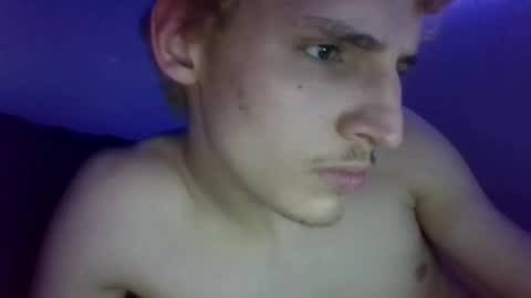 yourbitch1762 online show from 02.17.25