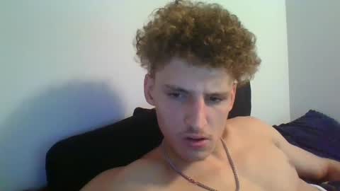 yourbitch1762 online show from 09.18.25