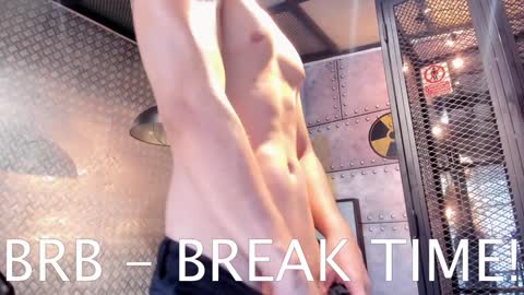 YOURBOYNEXTDOOR online show from 12.30.24