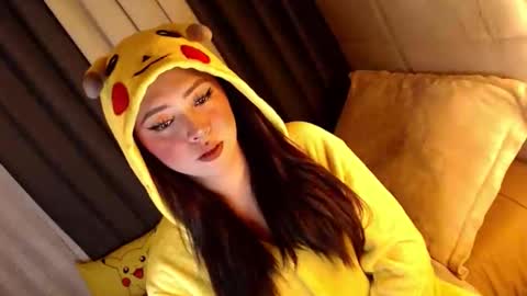 JEN  online show from 03.25.26