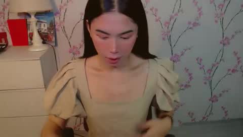 Snapshot of yourdreamgirljane chatting on 10.23.25 JANE online show from 10.23.25