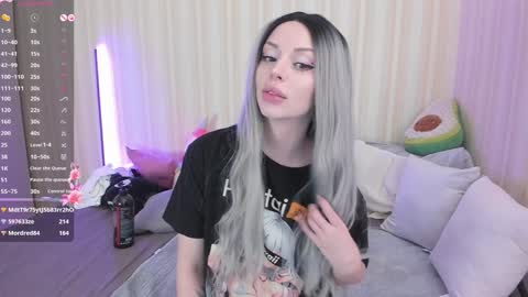 Mary online show from 12.03.24