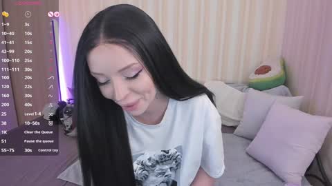 Mary online show from 12.23.24