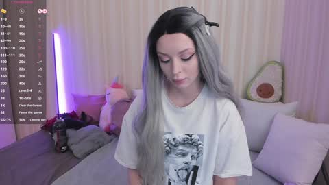 Mary online show from 01.31.25