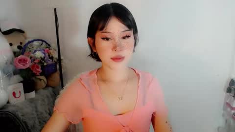 PrettyElla online show from 11.02.25