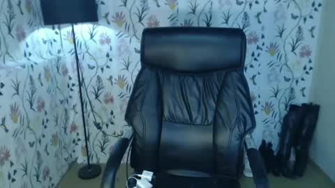 maureen love you online show from 02.02.25