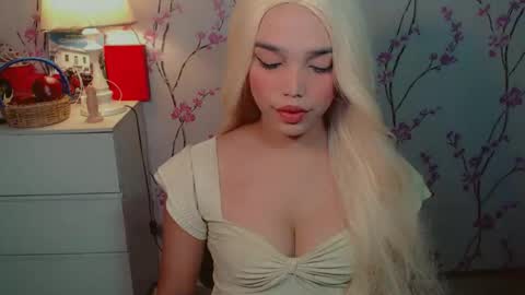 maureen love you online show from 10.11.25