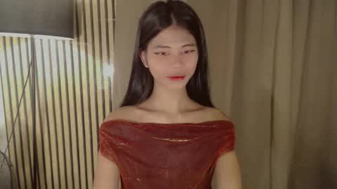 Vivian online show from 01.12.26