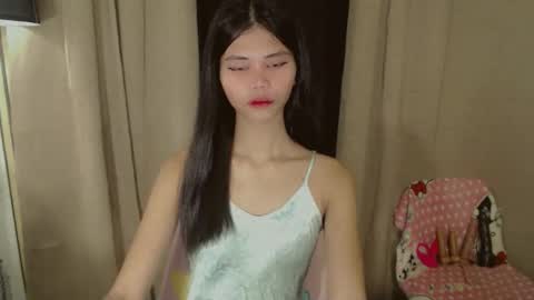 Snapshot of yourfavoratevivian chatting on 03.02.26 Vivian online show from 03.02.26