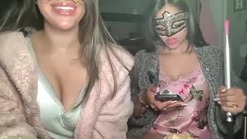 yourfavoritex3 online show from 10.05.25