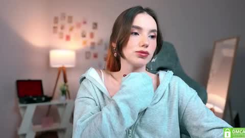 Chloe online show from 09.16.25