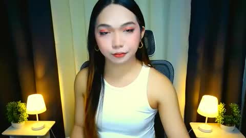 Goddess Yoshi online show from 12.15.25