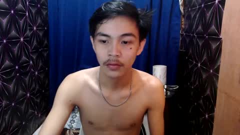 Snapshot of yourguy_josh23 chatting on 12.07.24 Josh online show from 12.07.24