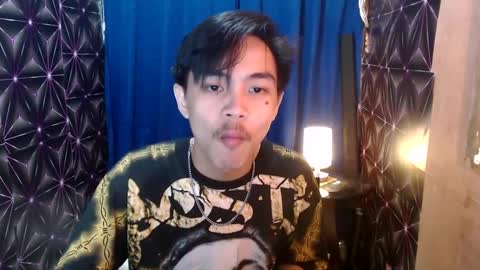 Snapshot of yourguy_josh23 chatting on 12.08.24 Josh online show from 12.08.24