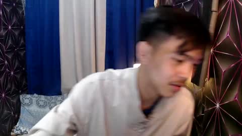 Snapshot of yourguy_josh23 chatting on 12.24.24 Josh online show from 12.24.24