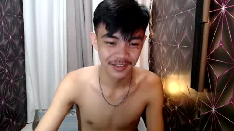 Snapshot of yourguy_josh23 chatting on 01.22.25 Josh online show from 01.22.25